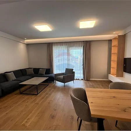 International Apartment Tirana